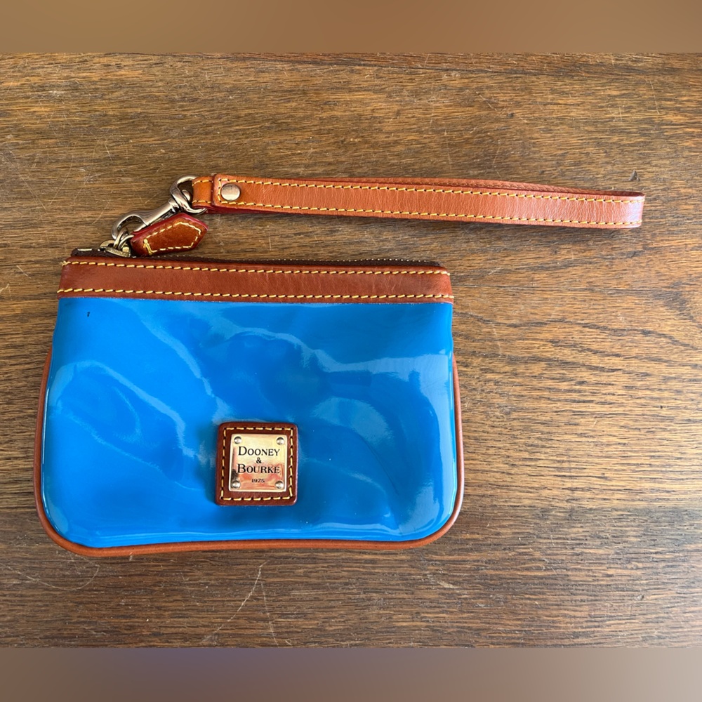 Dooney & Bourke Wristlet coin purse blue Y2K VINTAGE EUC